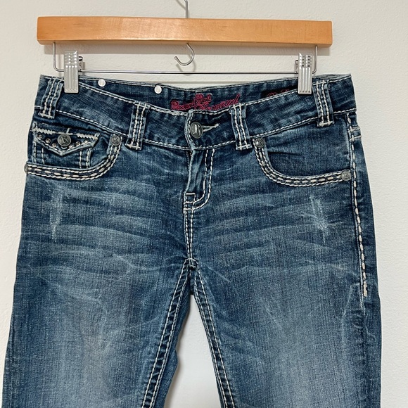 Rock & Roll Cowgirl Low-Rise Boot Cut Jeans - Picture 2 of 11